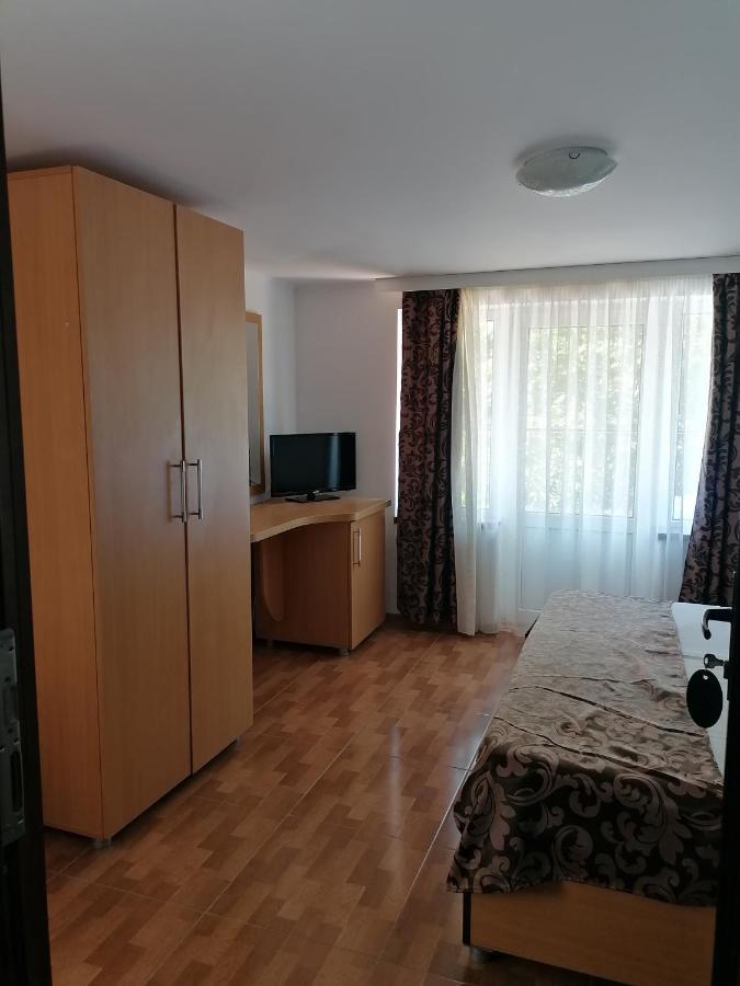 Hotel Coralis 2 艾福雷诺德 外观 照片